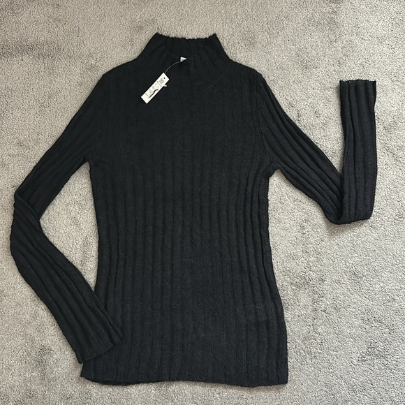 Madewell Alpaca-Blend Mockneck Sweater Black Soft Semi-Sheer Ribbed - Picture 3 of 6